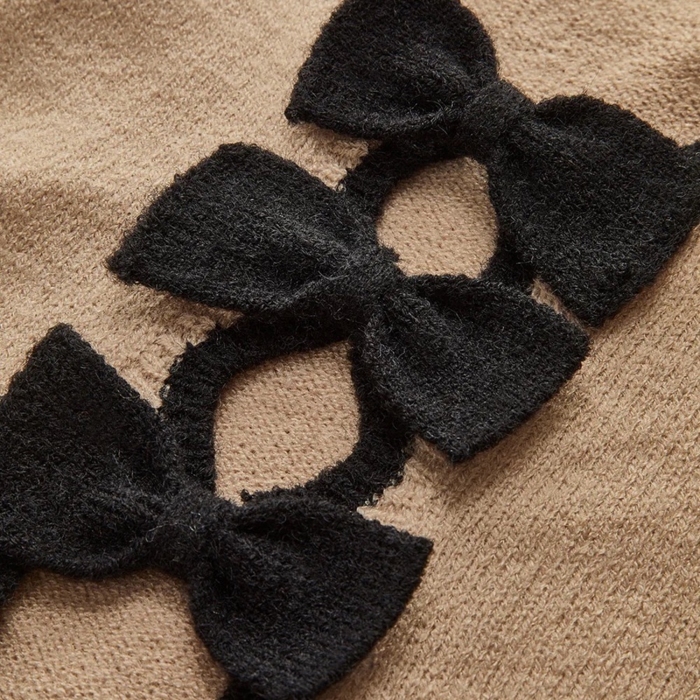 Commense Knit Contrast Wave Trim Bow Sweater Size Medium Tan and Black - Picture 4 of 12